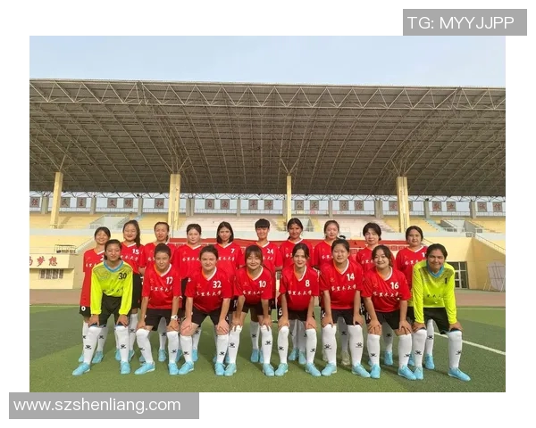 与足球明星同框合影的难忘瞬间记录我的梦想与激情